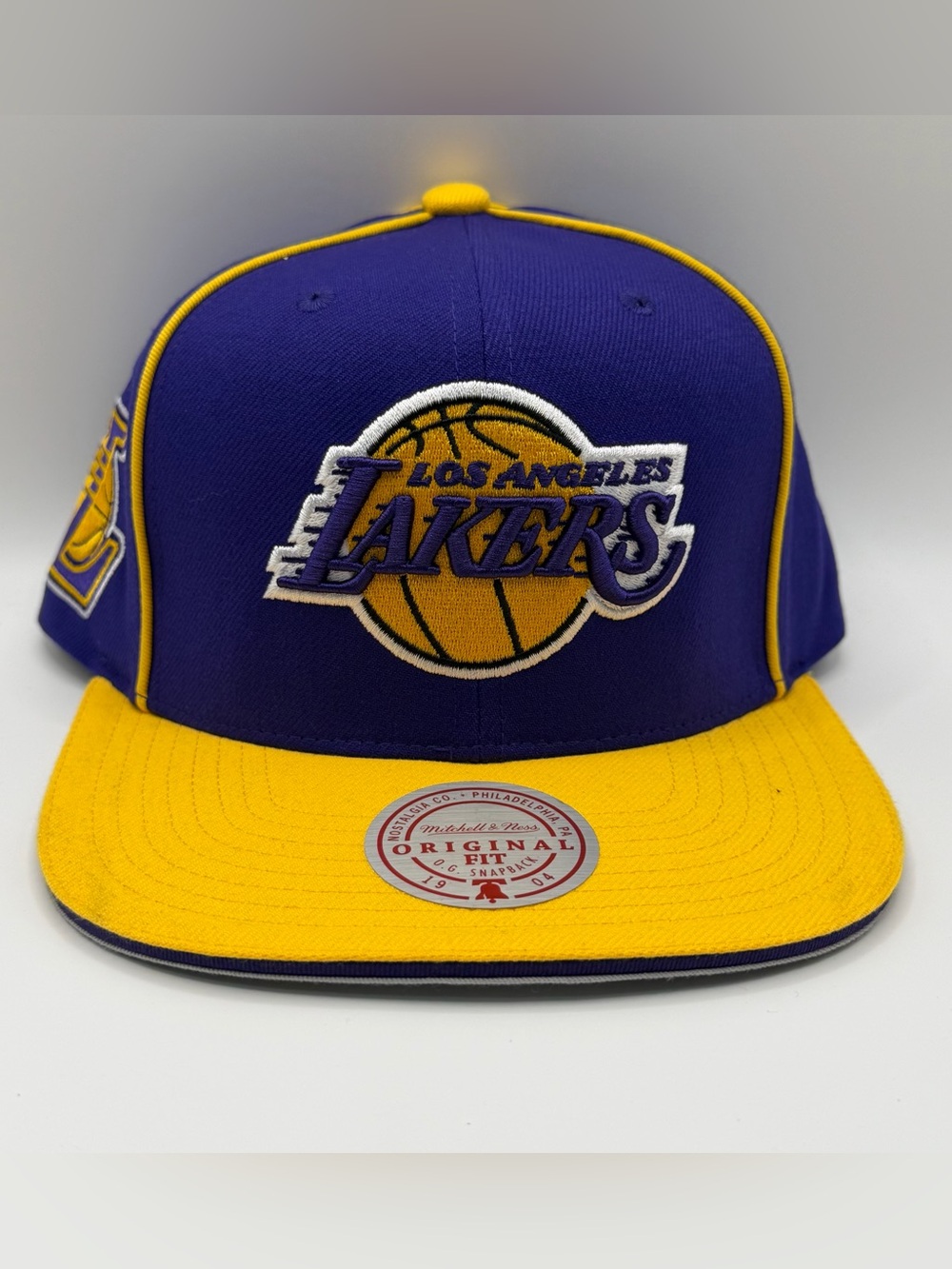 Los Angeles Lakers NBA Mitchell & Ness Snapback Cap Purple/Yellow Hat